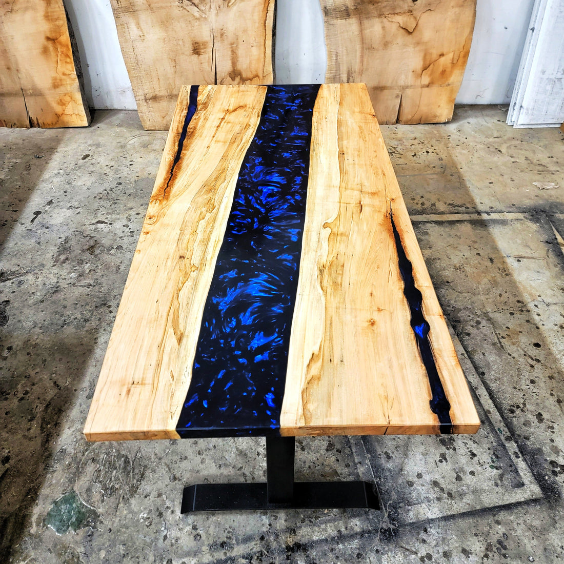 Rustic Resin Furniture: Embrace the Warmth and Beauty of Nature