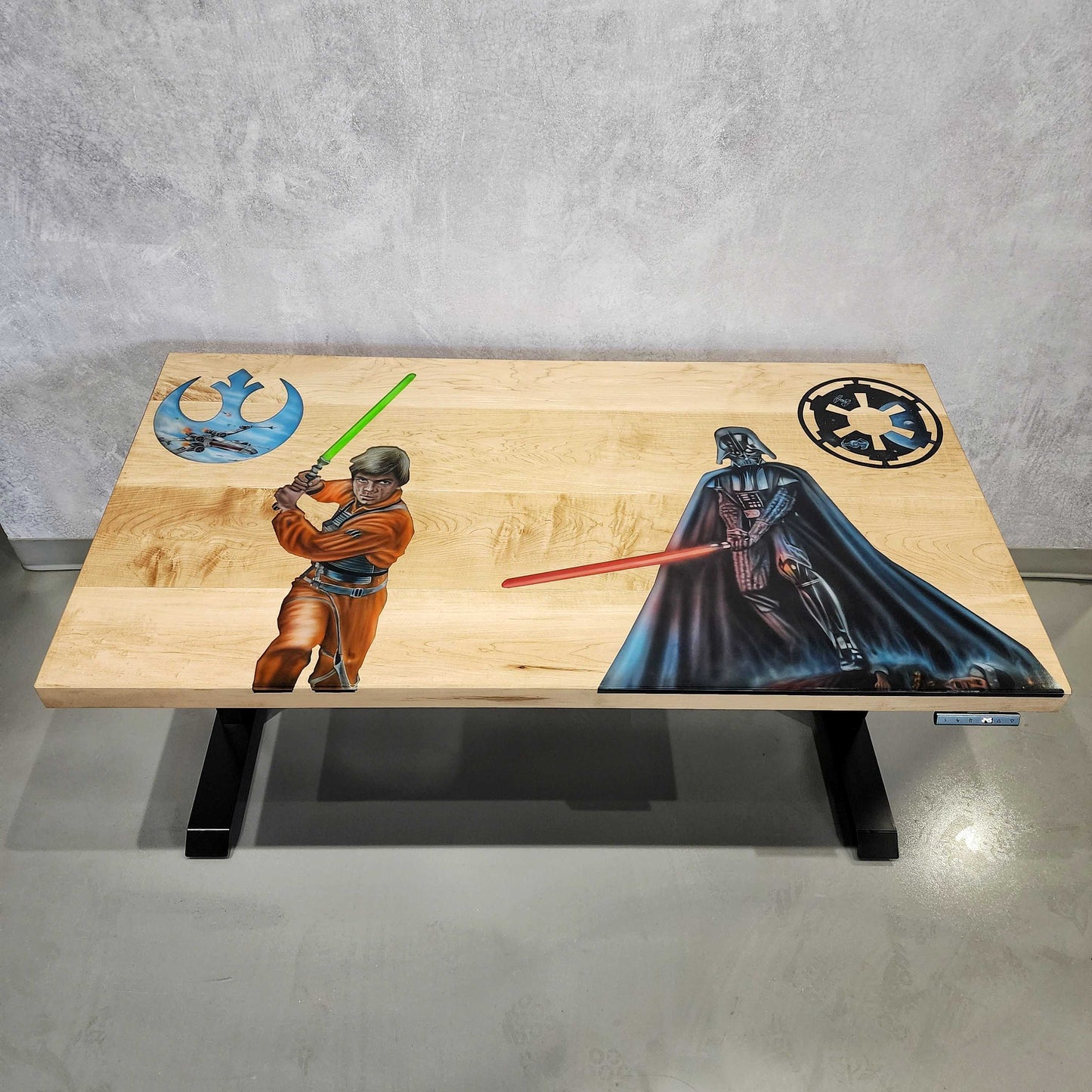 Rebels VS Empire Desk