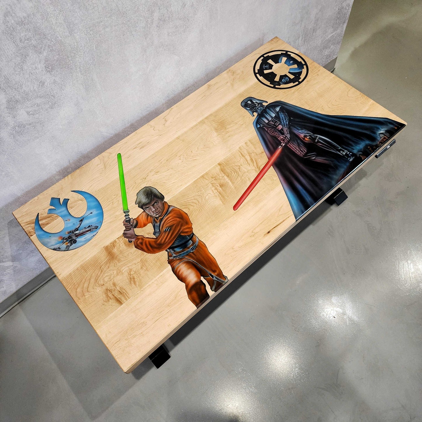 Rebels VS Empire Desk